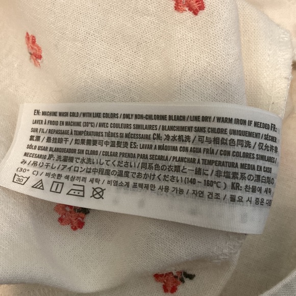 Abercrombie & Fitch Button Down Linen Sleeveless Crop Top Flower Detail Small - Picture 8 of 8